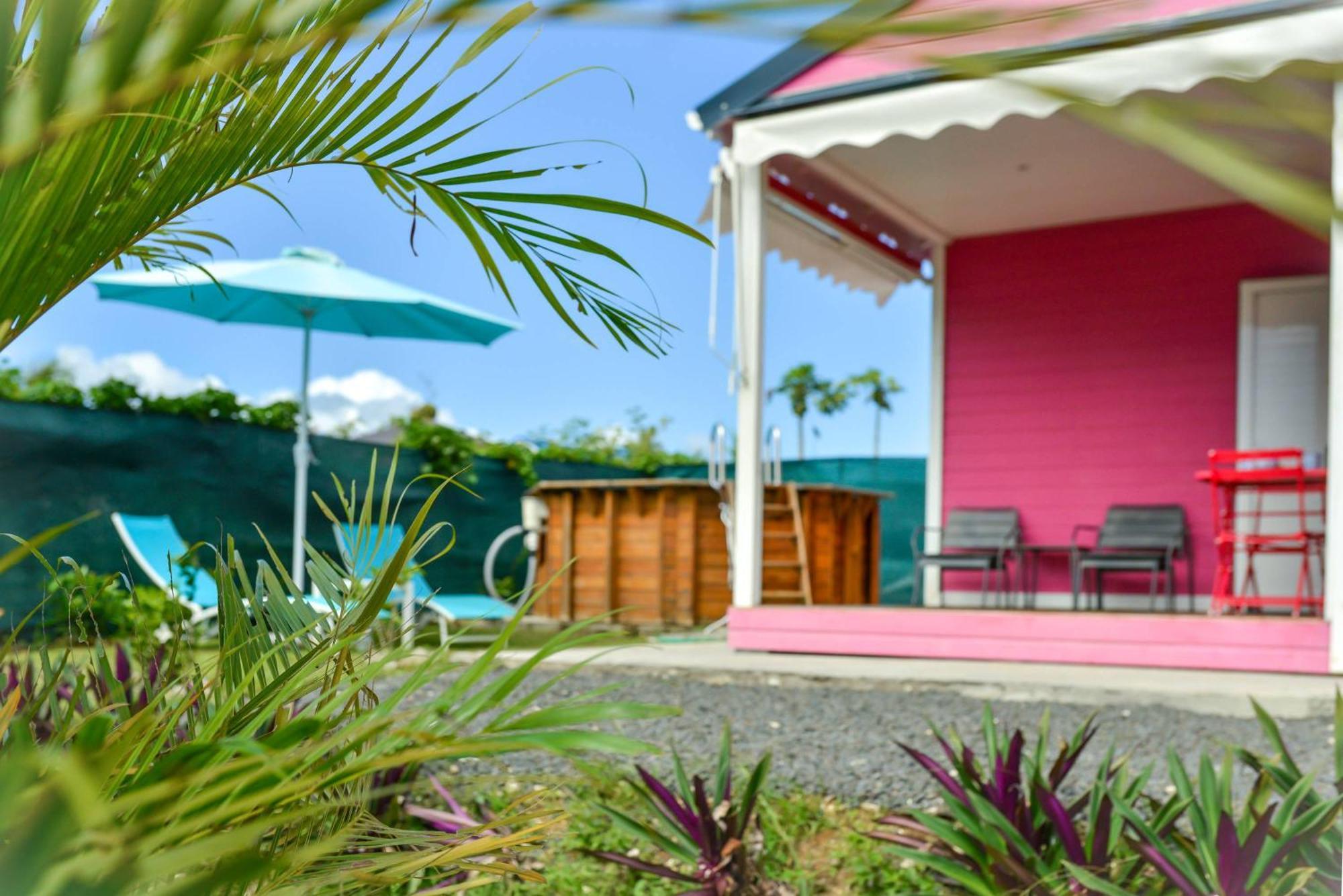Les Jardins De Chantilly -Bungalows 4 Etoiles Avec Jardins Et Piscines Privees เบย์-มาโอลต์ ห้อง รูปภาพ